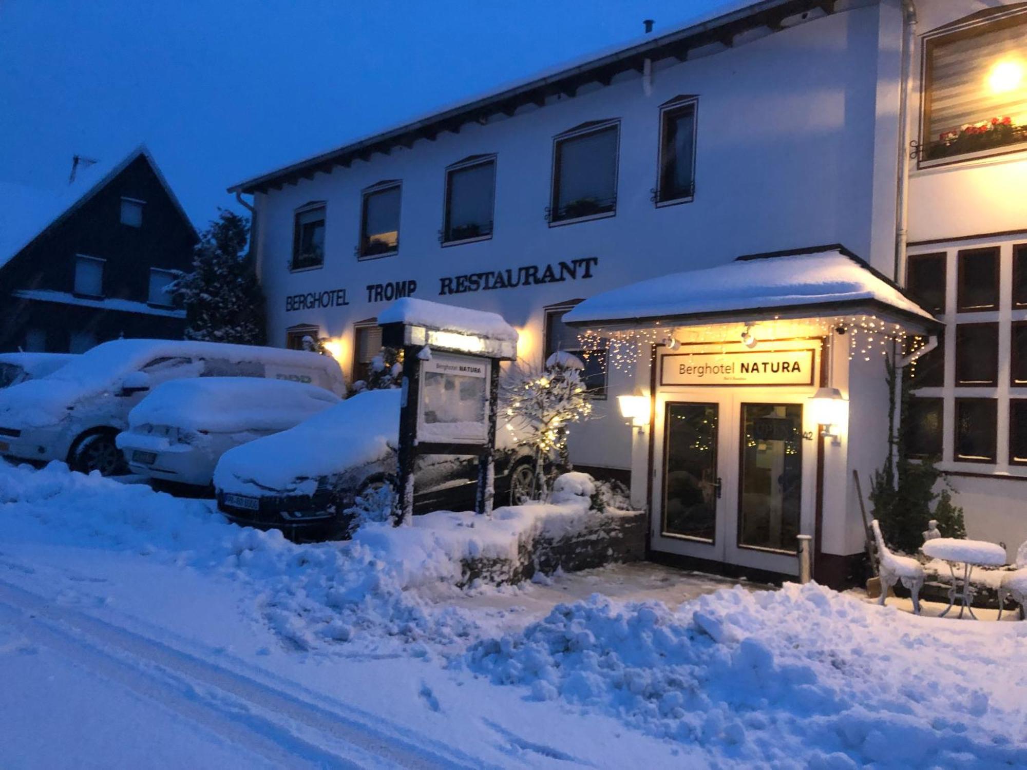Berghotel Natura Bed & Breakfast Винтерберг Экстерьер фото