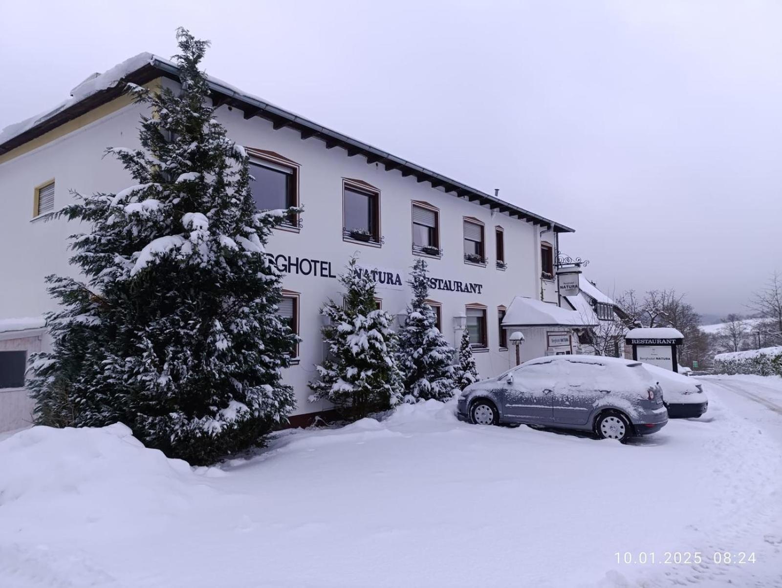 Berghotel Natura Bed & Breakfast Винтерберг Экстерьер фото